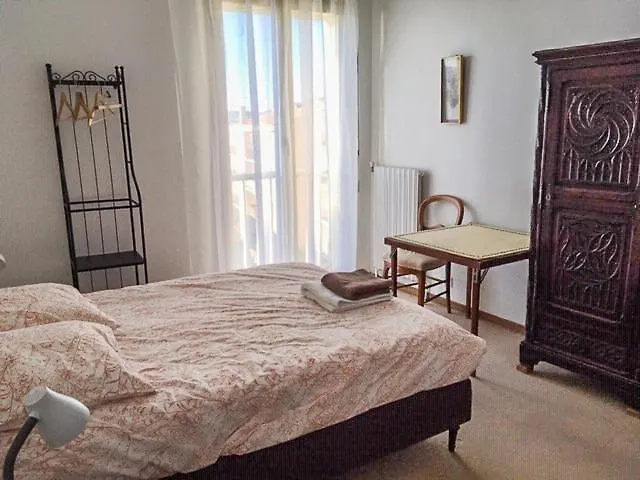 Appartement Le Goeland à Toulon 0*,